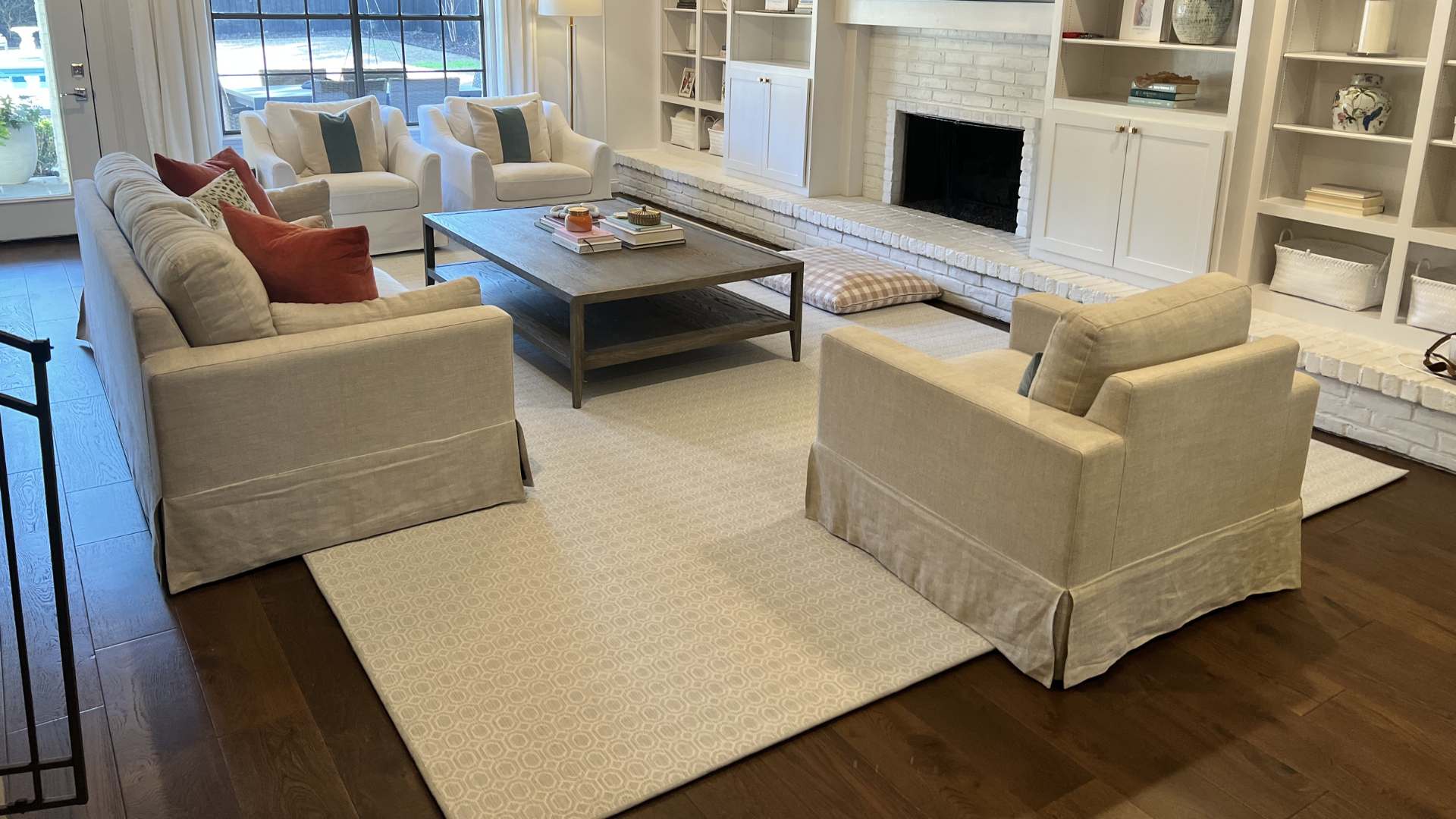 custom area rug and wood flooring installation in San Antonio, TX